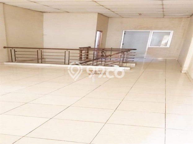 Unit Komersial Disewakan di Jakarta Barat Area Strategis Harga Kompetitif Unit Komersial Disewakan di Jakarta Barat Area Strategis Harga Kompetitif