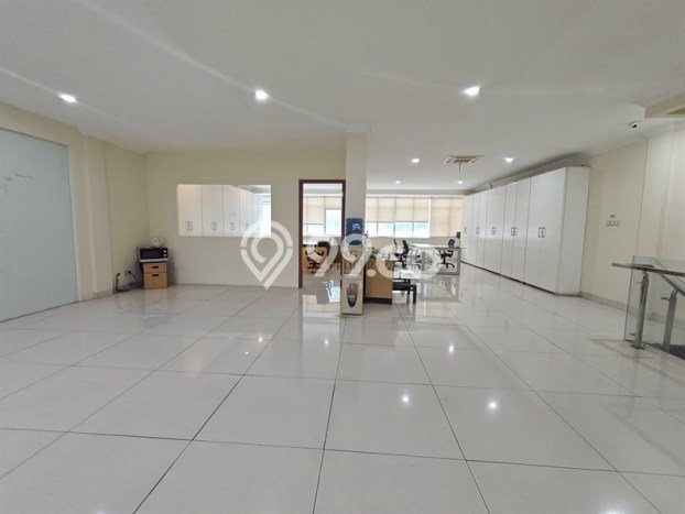 Untuk Dijual Ruko di Kebon Jeruk Jakarta Barat LT 252m2 / LB 201m2 Untuk Dijual Ruko di Kebon Jeruk Jakarta Barat LT 252m2 / LB 201m2