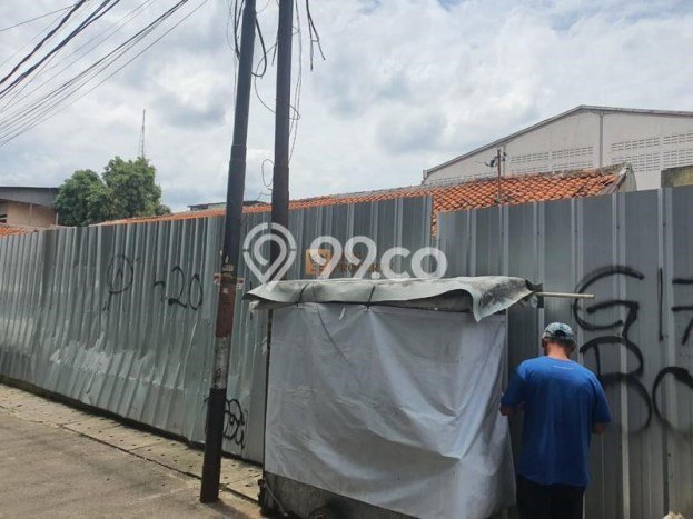 Lahan Dijual Lokasi Strategis di Jakarta Barat dengan Luas 807m2 Lahan Dijual Lokasi Strategis di Jakarta Barat dengan Luas 807m2