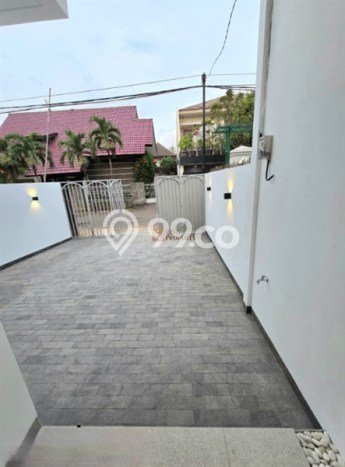 Rumah Luxury Modern Siap Huni di Joglo Jakarta Barat Rumah Luxury Modern Siap Huni di Joglo Jakarta Barat