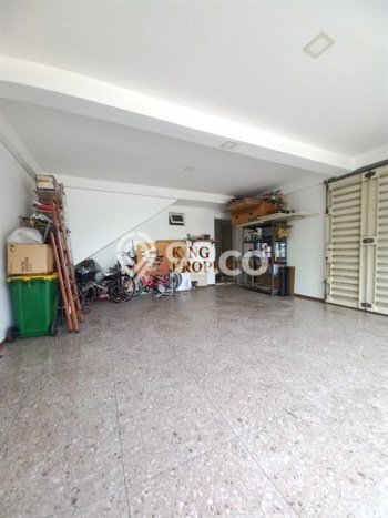 Hunian Elit LB 480m2 Siap Pakai Desain Elegan di Daan Mogot, Jakarta Barat Hunian Elit LB 480m2 Siap Pakai Desain Elegan di Daan Mogot, Jakarta Barat