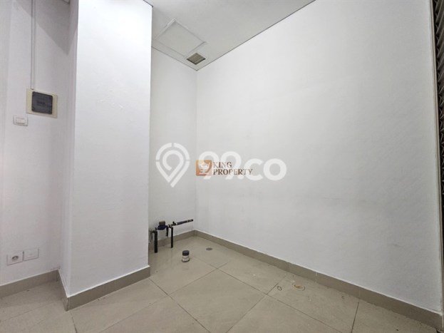 PRIME LOCATION! Komersial Kawasan Taman Anggrek, Luas 6m², Kawasan Ramai, Ready Pakai PRIME LOCATION! Komersial Kawasan Taman Anggrek, Luas 6m², Kawasan Ramai, Ready Pakai
