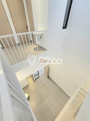 Rumah Luxury Modern Siap Huni di Joglo Jakarta Barat Rumah Luxury Modern Siap Huni di Joglo Jakarta Barat