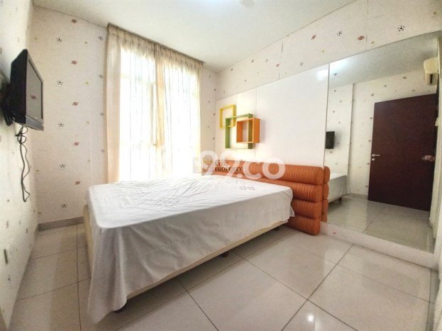 Apartemen Strategis 127m2 di Taman Anggrek Jakarta Barat 3 Bedroom Apartemen Strategis 127m2 di Taman Anggrek Jakarta Barat 3 Bedroom