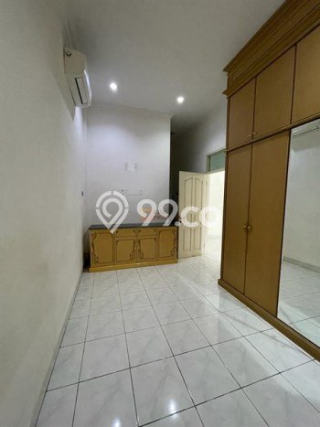 Rumah Elit Modern Tanpa Renovasi di Teluk Gong Jakarta Utara Rumah Elit Modern Tanpa Renovasi di Teluk Gong Jakarta Utara