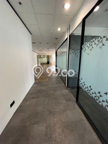Dijual! Kantor di Setiabudi Jakarta Selatan LT 300m2 / LB 300m2 Kawasan Strategis Dijual! Kantor di Setiabudi Jakarta Selatan LT 300m2 / LB 300m2 Kawasan Strategis