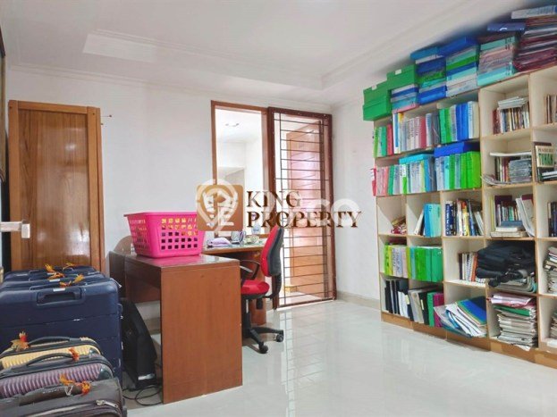 For Sale Rumah Mewah Exclusive di Palmerah, Jakarta Barat For Sale Rumah Mewah Exclusive di Palmerah, Jakarta Barat