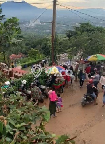Komersial Bagus Dijual LB 1000m2 Lokasi Strategis Bogor Area Cocok untuk Berbisnis Komersial Bagus Dijual LB 1000m2 Lokasi Strategis Bogor Area Cocok untuk Berbisnis
