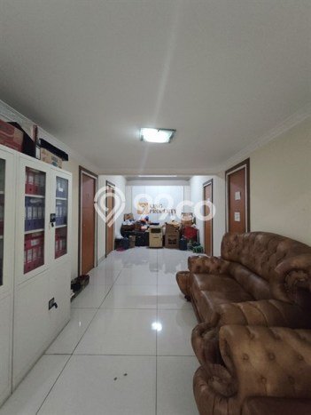Untuk Dijual Ruko di Kebon Jeruk Jakarta Barat LT 252m2 / LB 201m2 Untuk Dijual Ruko di Kebon Jeruk Jakarta Barat LT 252m2 / LB 201m2
