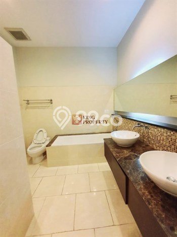 Ready to Use! Premium House LT 418m2 Desain Elegan di Kebagusan Ready to Use! Premium House LT 418m2 Desain Elegan di Kebagusan