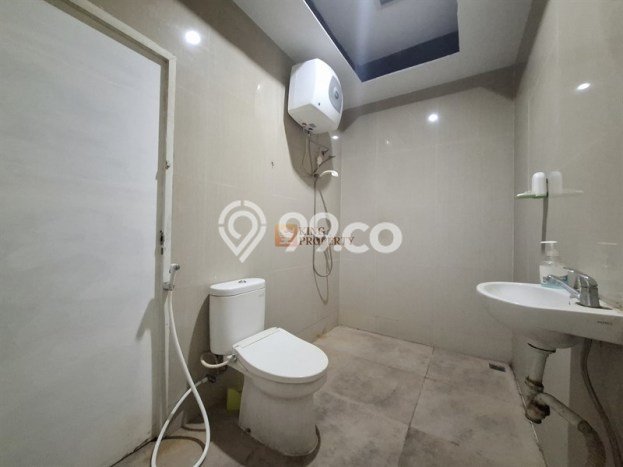 PROPERTI UNGGULAN! Rumah di Tanjung Duren, 5 KT, Lingkungan Premium, Luas 115m² Bangunan 168m² PROPERTI UNGGULAN! Rumah di Tanjung Duren, 5 KT, Lingkungan Premium, Luas 115m² Bangunan 168m²