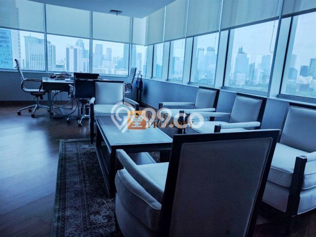 Unit Kantor Paling Strategis di Pancoran Jakarta Selatan dengan LB 370m2 Unit Kantor Paling Strategis di Pancoran Jakarta Selatan dengan LB 370m2