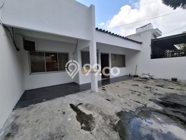 PROPERTI UNGGULAN! Rumah di Tanjung Duren, 5 KT, Lingkungan Premium, Luas 115m² Bangunan 168m² PROPERTI UNGGULAN! Rumah di Tanjung Duren, 5 KT, Lingkungan Premium, Luas 115m² Bangunan 168m²