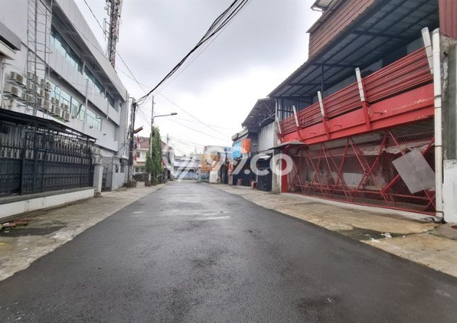 PROPERTI UNGGULAN! Rumah di Tanjung Duren, 5 KT, Lingkungan Premium, Luas 115m² Bangunan 168m² PROPERTI UNGGULAN! Rumah di Tanjung Duren, 5 KT, Lingkungan Premium, Luas 115m² Bangunan 168m²