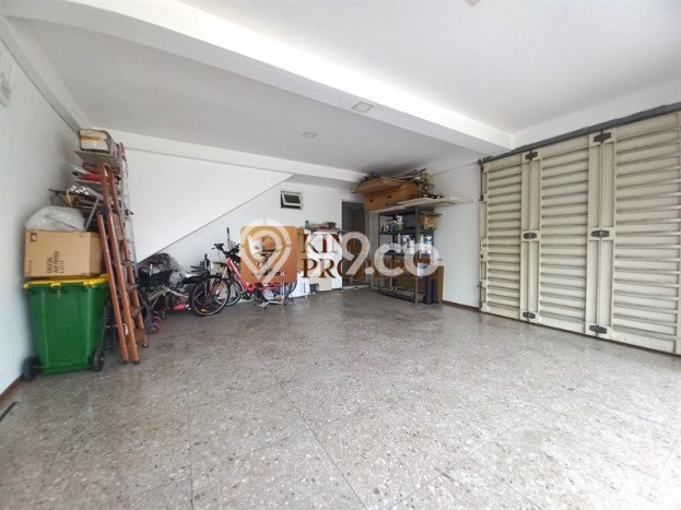 Hunian Elit LB 480m2 Siap Pakai Desain Elegan di Daan Mogot, Jakarta Barat Hunian Elit LB 480m2 Siap Pakai Desain Elegan di Daan Mogot, Jakarta Barat