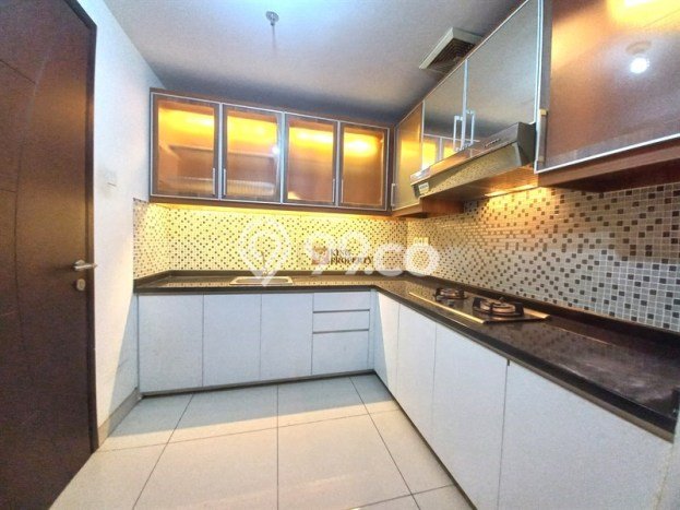 Apartemen Strategis 127m2 di Taman Anggrek Jakarta Barat 3 Bedroom Apartemen Strategis 127m2 di Taman Anggrek Jakarta Barat 3 Bedroom