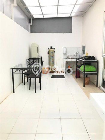 Rumah Modern Cantik 3 Kamar Siap Huni di Cipondoh Rumah Modern Cantik 3 Kamar Siap Huni di Cipondoh