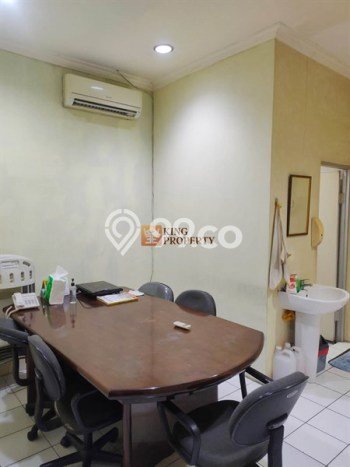 Ruko Dijual Lokasi Emas di Penjaringan Luas 232m2 Ruko Dijual Lokasi Emas di Penjaringan Luas 232m2