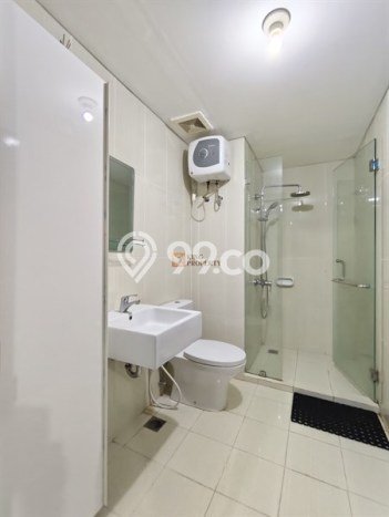 SEWA STRATEGIS! Kantor Kawasan Taman Anggrek, Luas 96m², Lokasi Ramai SEWA STRATEGIS! Kantor Kawasan Taman Anggrek, Luas 96m², Lokasi Ramai