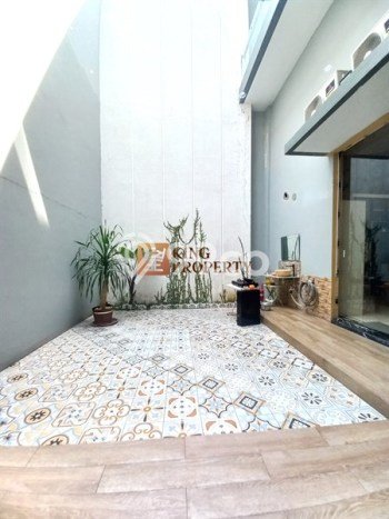 Hunian Elit LB 480m2 Siap Pakai Desain Elegan di Daan Mogot, Jakarta Barat Hunian Elit LB 480m2 Siap Pakai Desain Elegan di Daan Mogot, Jakarta Barat