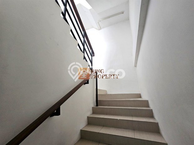 Ruko Dijual di Prime Area Jakarta Timur Luas 199m2 Ruko Dijual di Prime Area Jakarta Timur Luas 199m2