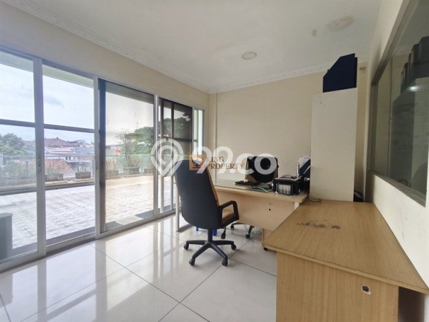 Untuk Dijual Ruko di Kebon Jeruk Jakarta Barat LT 252m2 / LB 201m2 Untuk Dijual Ruko di Kebon Jeruk Jakarta Barat LT 252m2 / LB 201m2