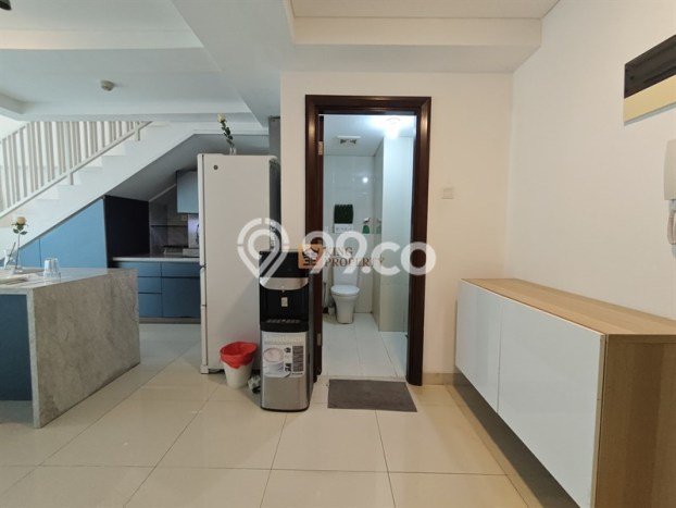 SEWA STRATEGIS! Kantor Kawasan Taman Anggrek, Luas 96m², Lokasi Ramai SEWA STRATEGIS! Kantor Kawasan Taman Anggrek, Luas 96m², Lokasi Ramai