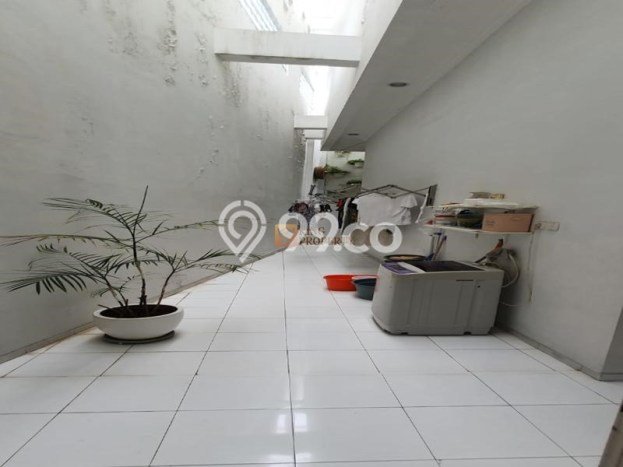 For Sale Rumah Mewah Exclusive di Cengkareng, Jakarta Barat For Sale Rumah Mewah Exclusive di Cengkareng, Jakarta Barat