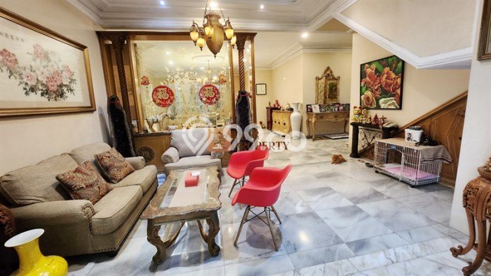 Dijual Rumah Luas Megah Dengan View Cantik di Puri Indah, Jakarta Barat Dijual Rumah Luas Megah Dengan View Cantik di Puri Indah, Jakarta Barat
