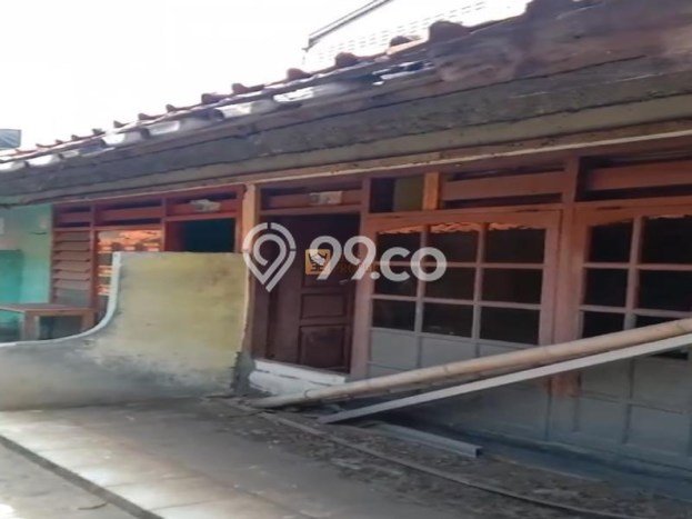 Lahan Dijual Lokasi Strategis di Jakarta Barat dengan Luas 807m2 Lahan Dijual Lokasi Strategis di Jakarta Barat dengan Luas 807m2