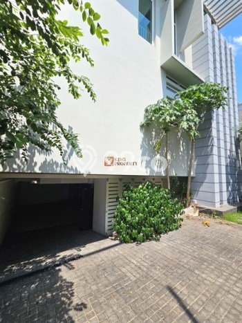 Dijual Hunian Mewah dengan Fasilitas Sekitar Lengkap di Pondok Indah, Jakarta Selatan Dijual Hunian Mewah dengan Fasilitas Sekitar Lengkap di Pondok Indah, Jakarta Selatan