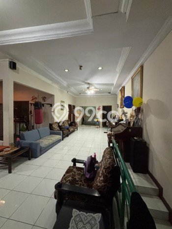 Hot Offer Hunian Premium Ideal dan Luas di Tebet, Jakarta Selatan Hot Offer Hunian Premium Ideal dan Luas di Tebet, Jakarta Selatan