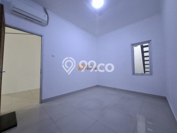 PROPERTI UNGGULAN! Rumah di Tanjung Duren, 5 KT, Lingkungan Premium, Luas 115m² Bangunan 168m² PROPERTI UNGGULAN! Rumah di Tanjung Duren, 5 KT, Lingkungan Premium, Luas 115m² Bangunan 168m²