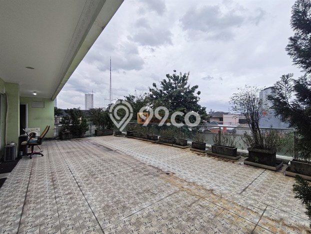 Untuk Dijual Ruko di Kebon Jeruk Jakarta Barat LT 252m2 / LB 201m2 Untuk Dijual Ruko di Kebon Jeruk Jakarta Barat LT 252m2 / LB 201m2