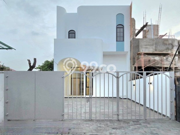 Rumah Luxury Modern Siap Huni di Joglo Jakarta Barat Rumah Luxury Modern Siap Huni di Joglo Jakarta Barat