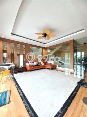 Hunian Elit LB 480m2 Siap Pakai Desain Elegan di Daan Mogot, Jakarta Barat Hunian Elit LB 480m2 Siap Pakai Desain Elegan di Daan Mogot, Jakarta Barat