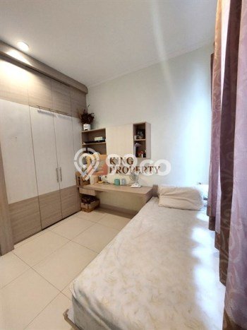 For Sale! Luxury House LT 144m2 Desain Modern di Tomang For Sale! Luxury House LT 144m2 Desain Modern di Tomang