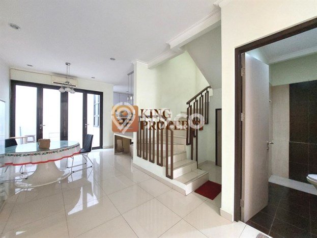 For Sale! Luxury House LT 144m2 Desain Modern di Tomang For Sale! Luxury House LT 144m2 Desain Modern di Tomang