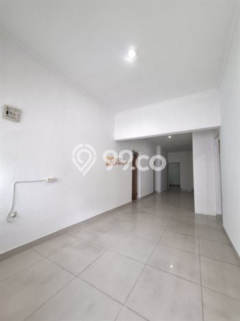 PROPERTI UNGGULAN! Rumah di Tanjung Duren, 5 KT, Lingkungan Premium, Luas 115m² Bangunan 168m² PROPERTI UNGGULAN! Rumah di Tanjung Duren, 5 KT, Lingkungan Premium, Luas 115m² Bangunan 168m²