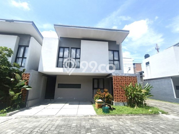 Lokasi terbaik! Rumah siap huni disewakan di Colomadu LB 115m2 Lokasi terbaik! Rumah siap huni disewakan di Colomadu LB 115m2