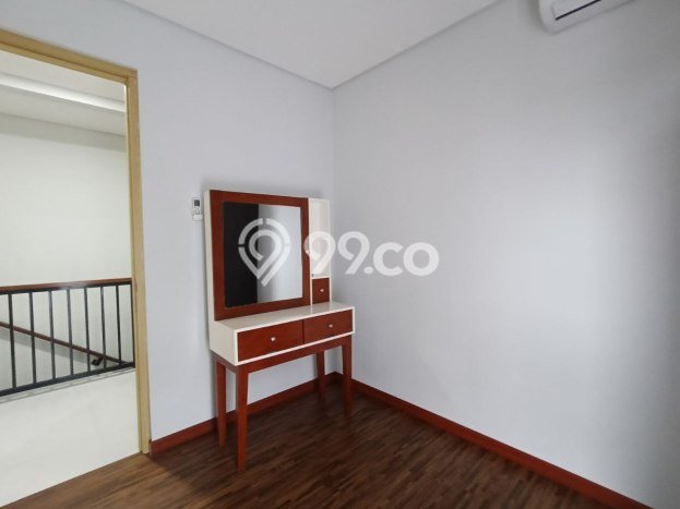 Lokasi terbaik! Rumah siap huni disewakan di Colomadu LB 115m2 Lokasi terbaik! Rumah siap huni disewakan di Colomadu LB 115m2
