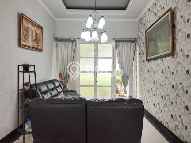 Jual Rumah Mewah Megah Dengan View Cantik di Kemang Pratama, Bekasi Jual Rumah Mewah Megah Dengan View Cantik di Kemang Pratama, Bekasi