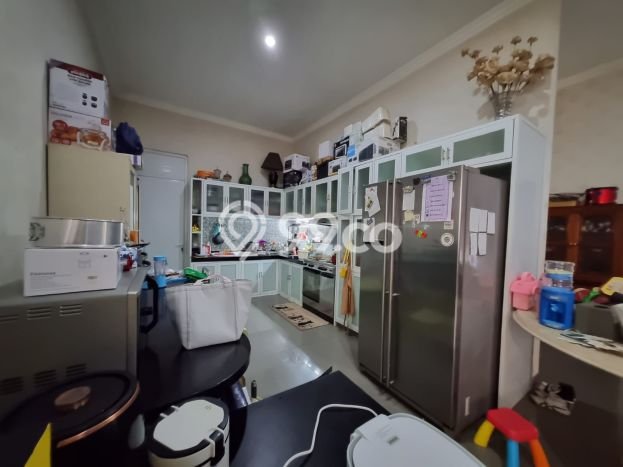 Rumah Elit LB 300m2 Siap Huni Desain Elegan di Pondok Labu, Jakarta Selatan Rumah Elit LB 300m2 Siap Huni Desain Elegan di Pondok Labu, Jakarta Selatan