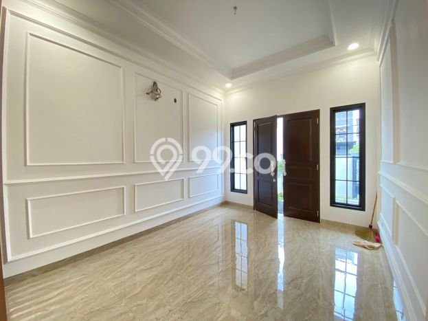 Rumah Mewah Dijual LT 175m2 di Duren Sawit, Jakarta Timur Rumah Mewah Dijual LT 175m2 di Duren Sawit, Jakarta Timur