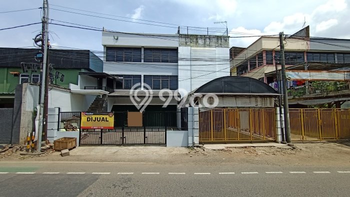 Ruko Dijual di Rawalumbu LT 181m2, LB 144m2 untuk Investasi Ruko Dijual di Rawalumbu LT 181m2, LB 144m2 untuk Investasi