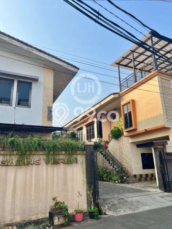 Hunian Mewah LB 157m2 Siap Huni Desain Elegan di Rawamangun, Jakarta Timur Hunian Mewah LB 157m2 Siap Huni Desain Elegan di Rawamangun, Jakarta Timur