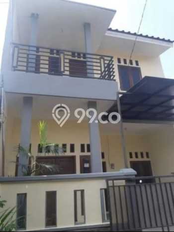 Rumah Luas Asri 3 KT Siap Huni di Jatiwaringin Bekasi Rumah Luas Asri 3 KT Siap Huni di Jatiwaringin Bekasi