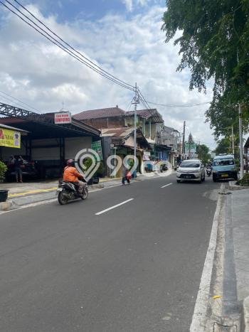 Ruko bagus disewakan di Duren Sawit Jakarta Timur dengan LB 220m2 harga sewa terbaik Ruko bagus disewakan di Duren Sawit Jakarta Timur dengan LB 220m2 harga sewa terbaik