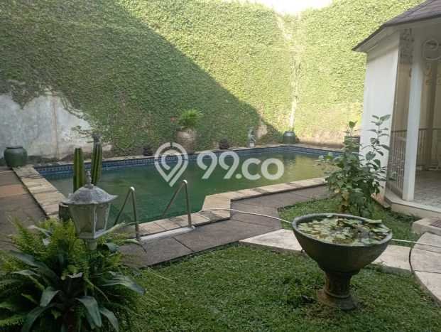 Dijual Rumah Mewah Exclusive di Kebayoran Lama, Jakarta Selatan Dijual Rumah Mewah Exclusive di Kebayoran Lama, Jakarta Selatan