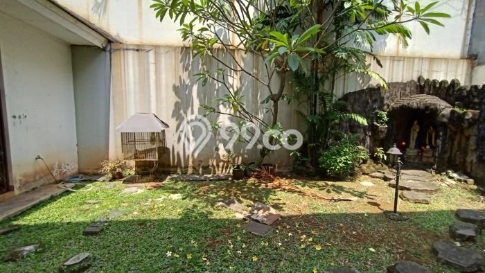 Rumah Elit Modern Siap Huni di Legenda Wisata Bogor Rumah Elit Modern Siap Huni di Legenda Wisata Bogor